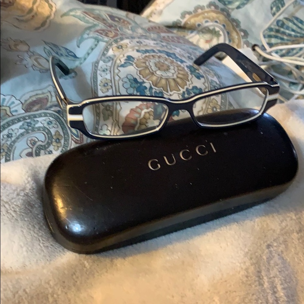 Gucci glasses